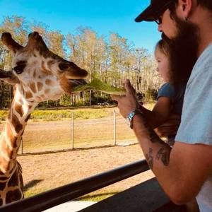 Meet your Posher, Adam-sonic